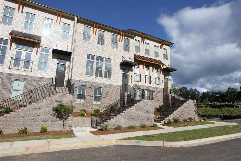 630 Avondale Creek - Photo 1