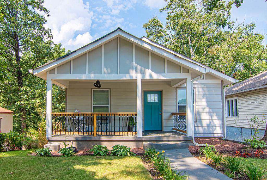 251 Memorial Terrace - Photo 1