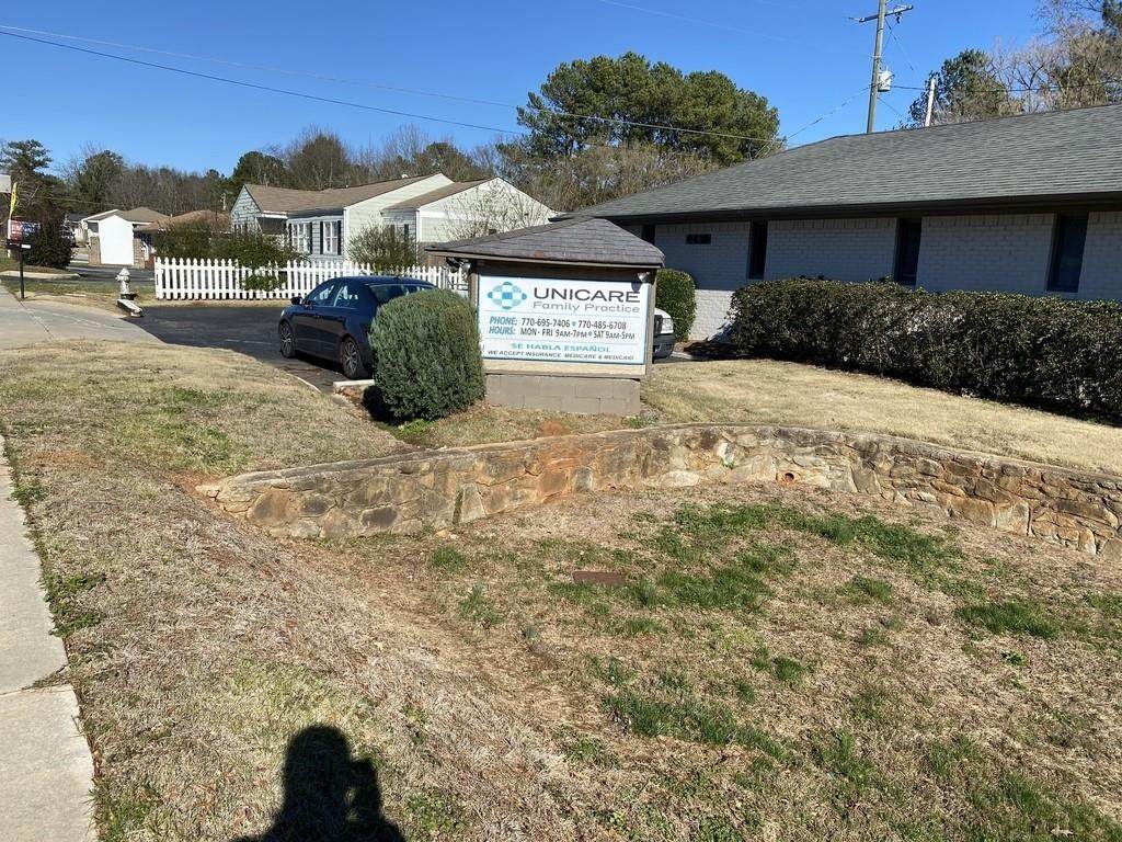 4439 Austell Road - Photo 1