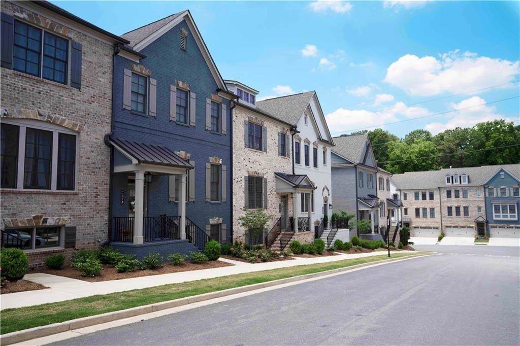 2441 Skyland Way - Photo 1