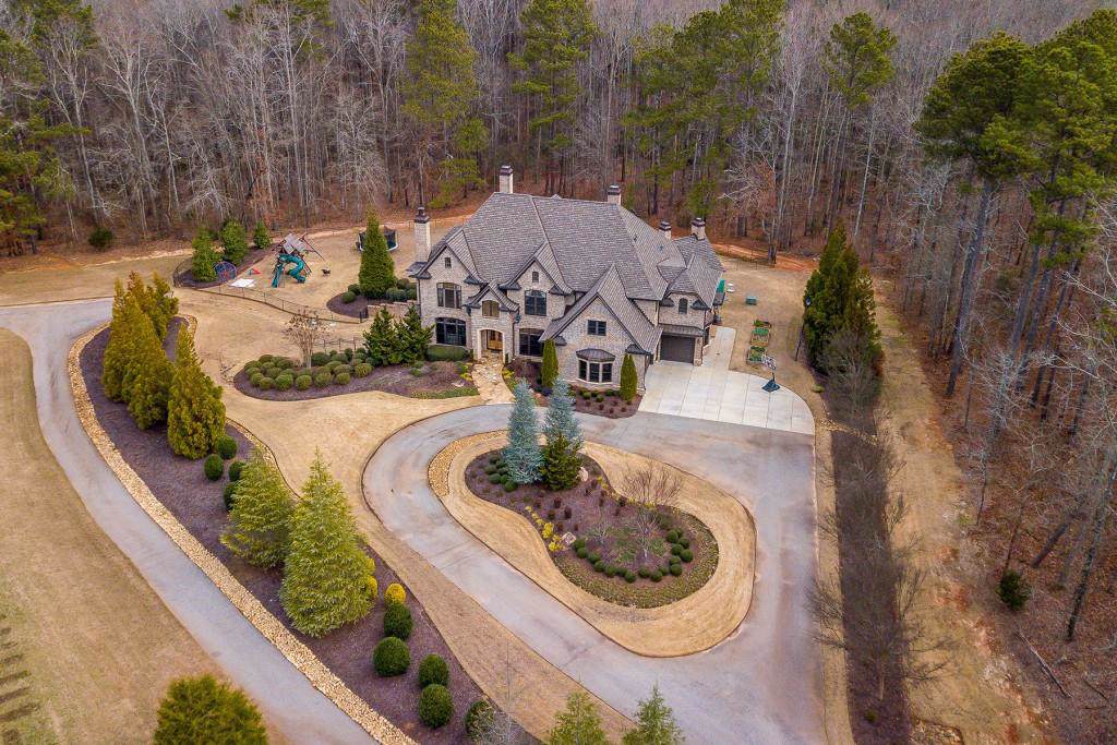 1495 Lake Road - Photo 1