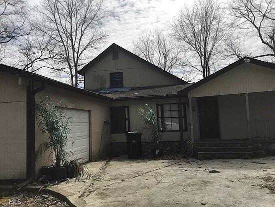 2347 Oakdale Road - Photo 1