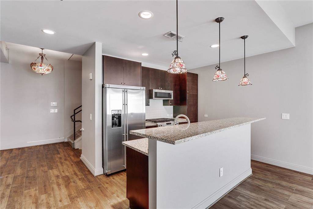905 Juniper Street - Photo 1