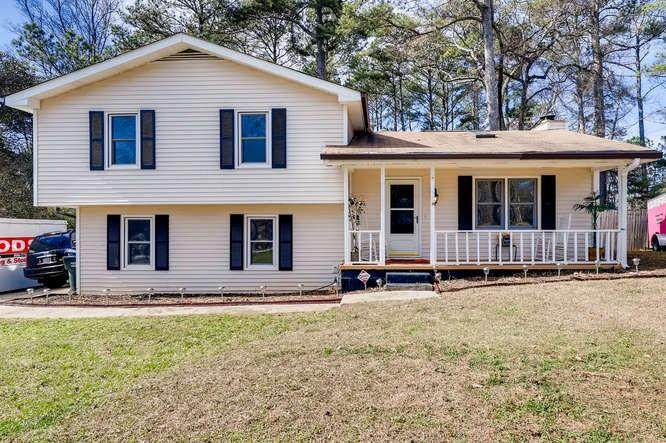 4011 Summer Place - Photo 1