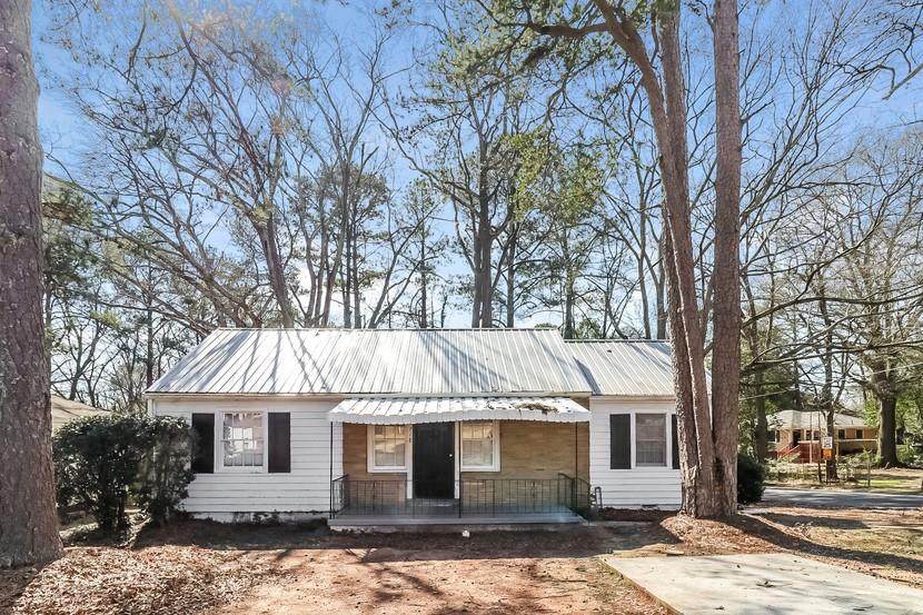 718 Pegg Road - Photo 1