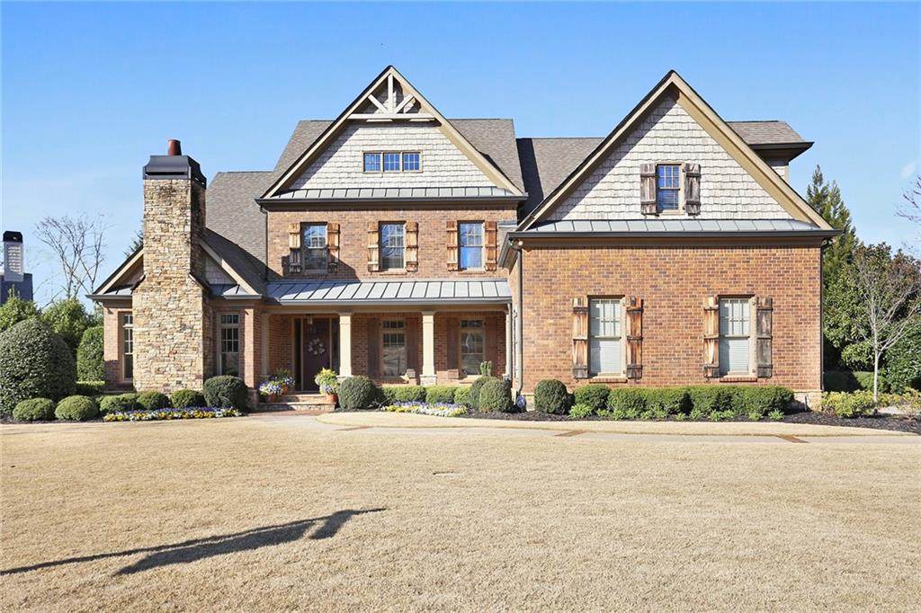 1060 Balmoral Lane - Photo 1
