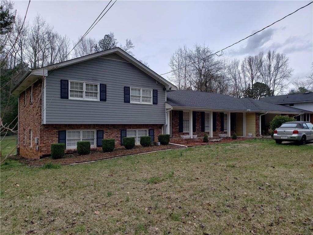 1558 Brockett Road - Photo 1