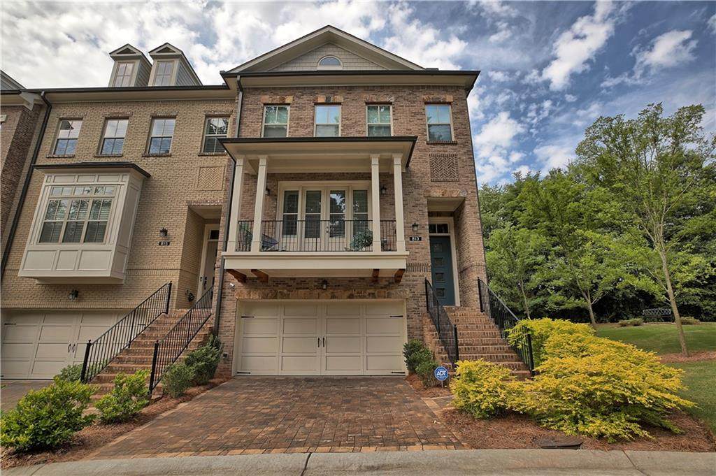 813 Canterbury Overlook - Photo 1