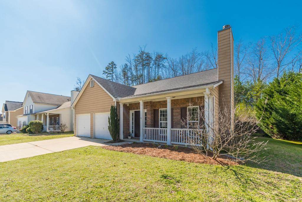 102 Arbor Chase Parkway - Photo 1