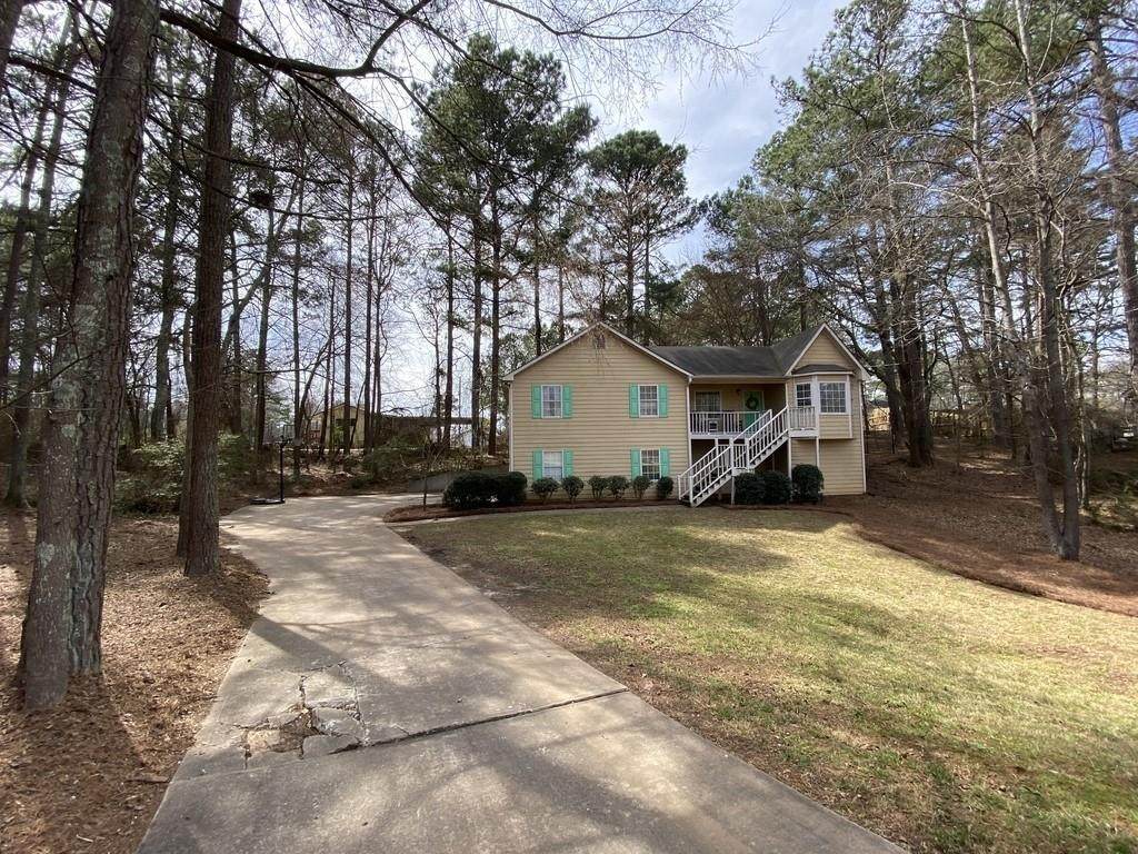 84 King Arthur Court - Photo 1