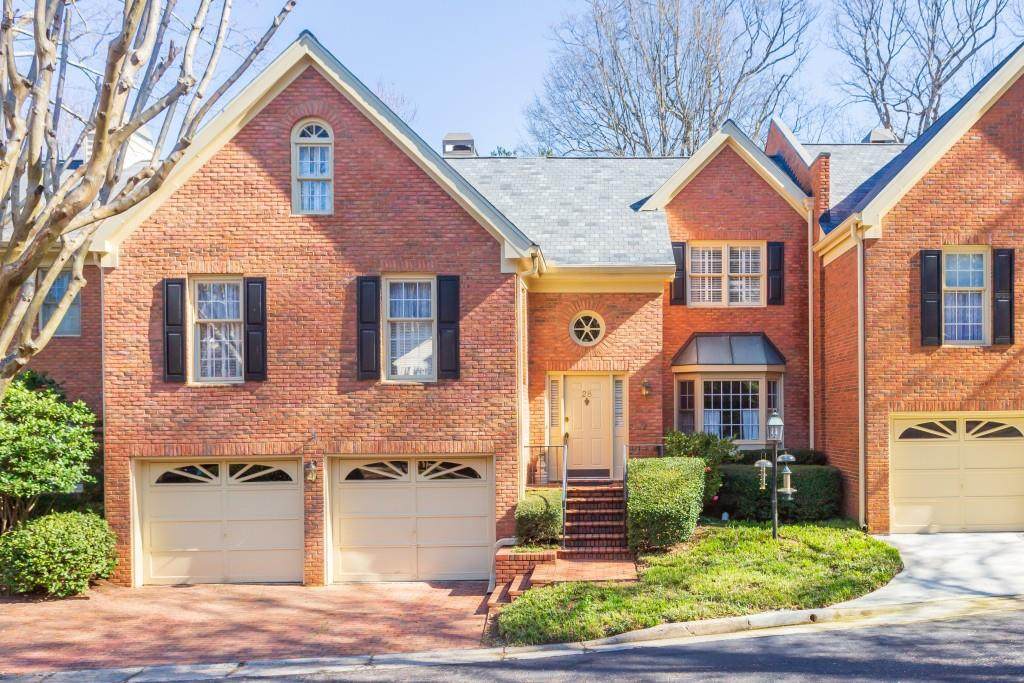 28 Ivy Chase - Photo 1