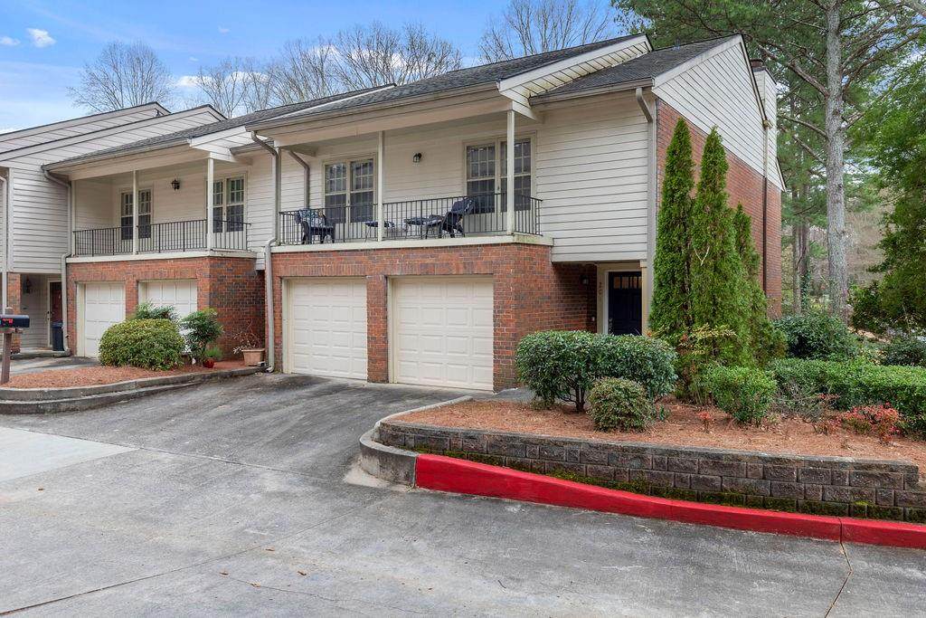 201 Brandywine Circle - Photo 1