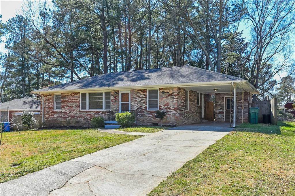 854 Parkway Drive - Photo 1