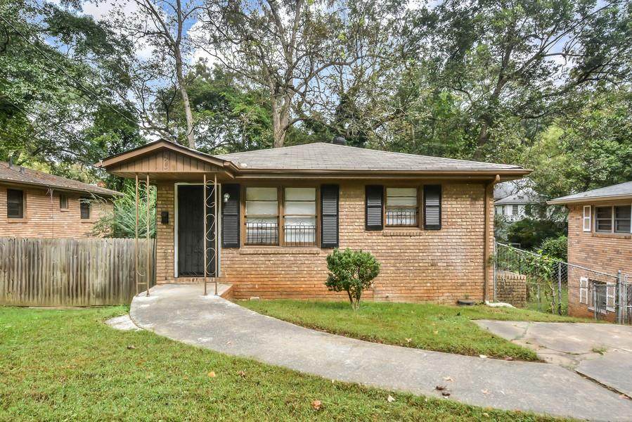 1523 Brantley - Photo 1