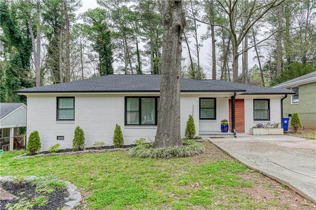 2205 Lilac Lane - Photo 1