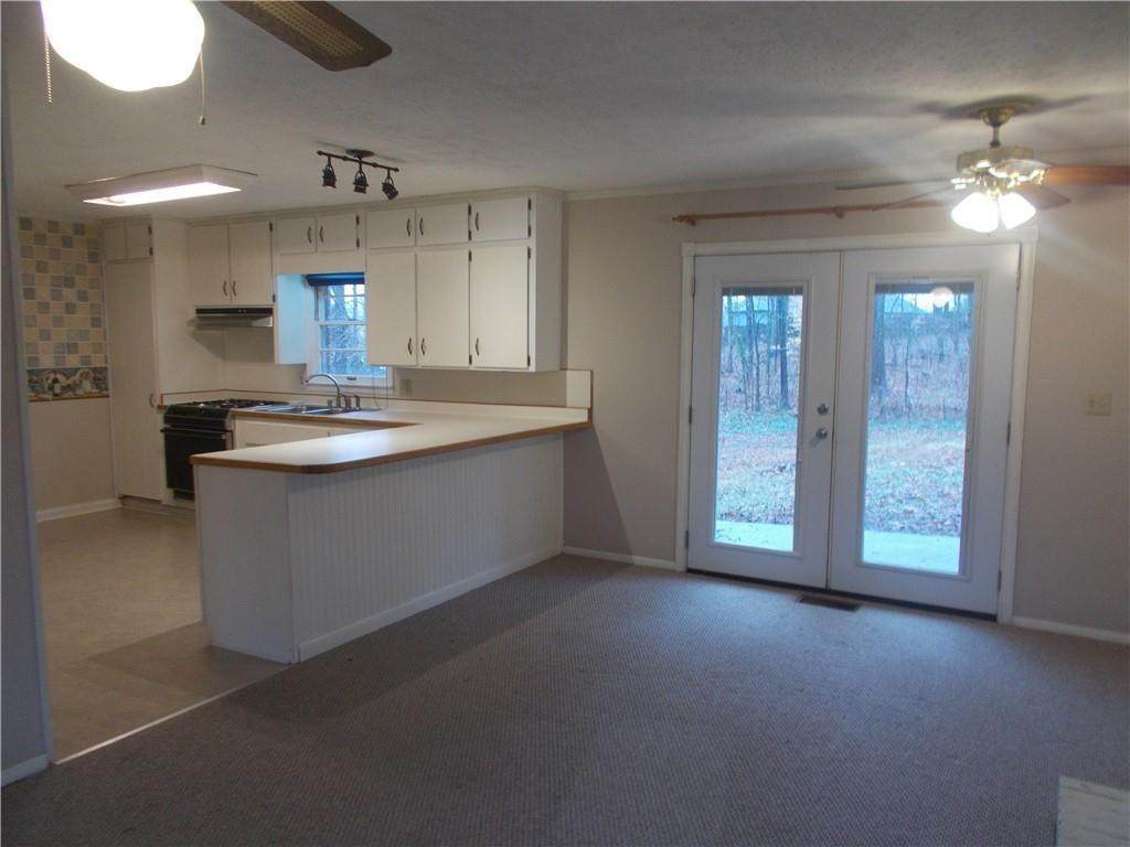 1412 Oakmont Drive - Photo 1
