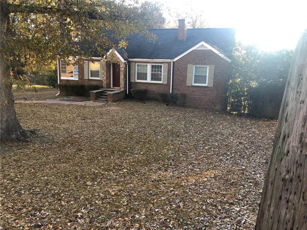 132 Senoia Road - Photo 1