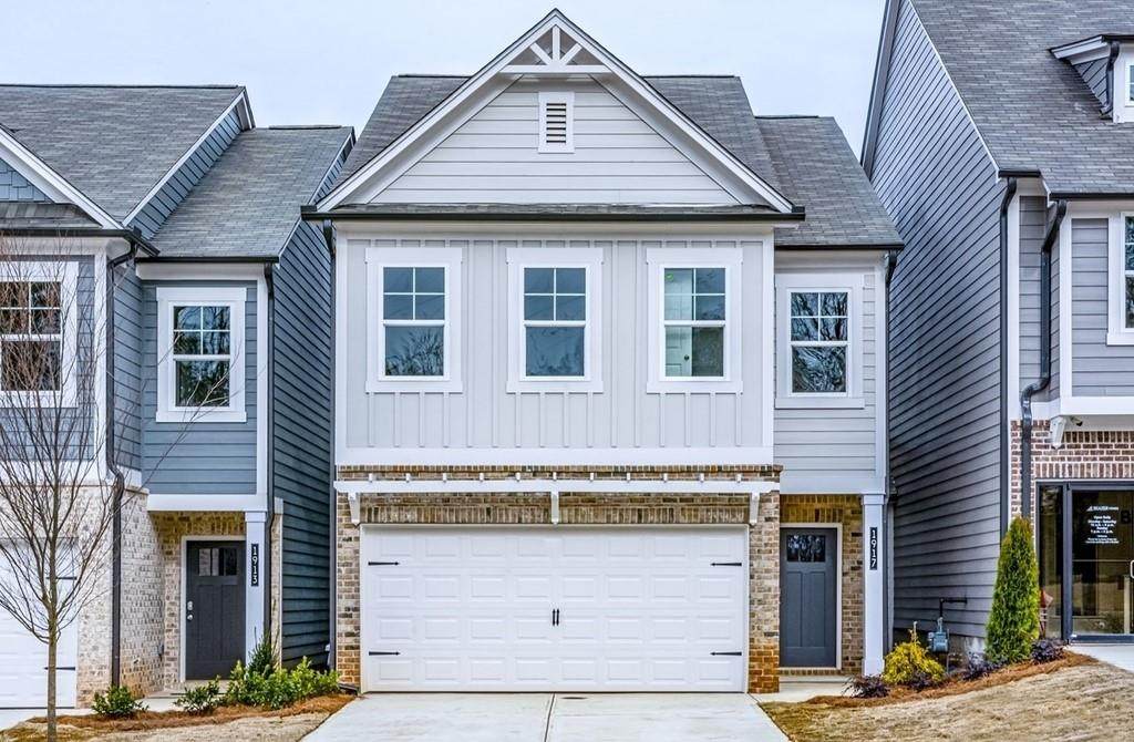 1816 Parkades Path - Photo 1