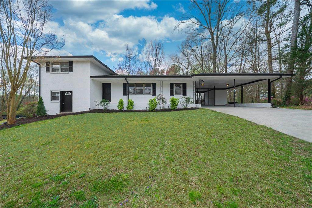 3400 Lower Roswell Road - Photo 1
