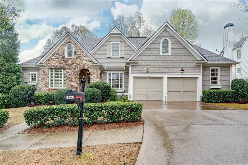 4320 Crossland Drive - Photo 1