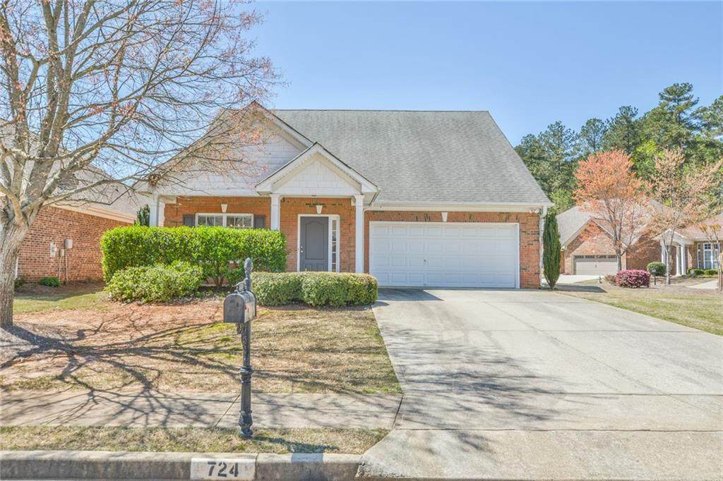 724 Valley Glen Drive - Photo 1