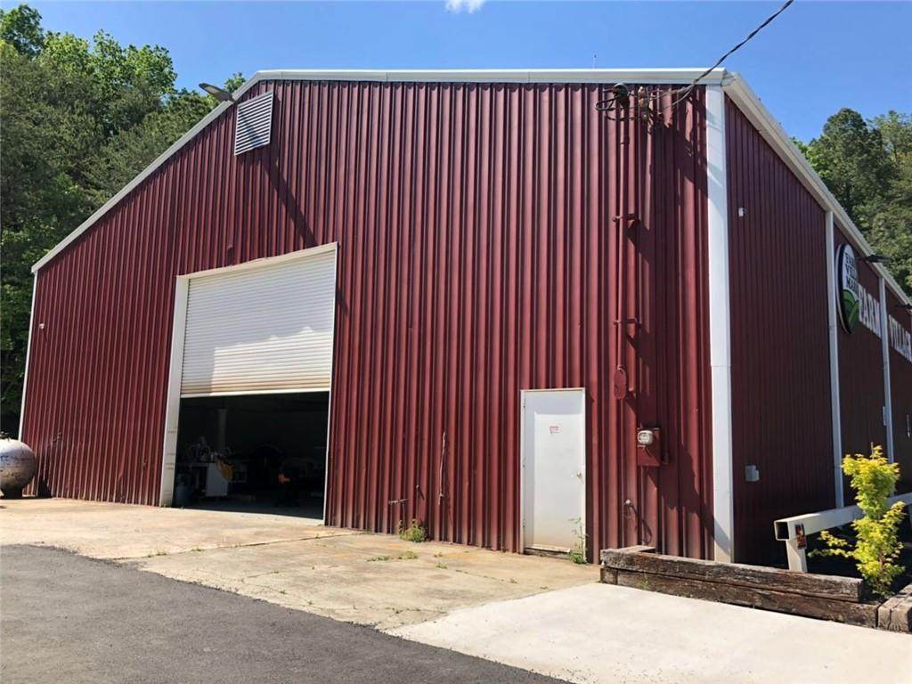 1755 Reinhardt College Parkway - Photo 1