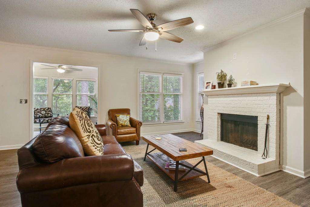 612 Abingdon Way - Photo 1 612 Abingdon Way - Photo 1
