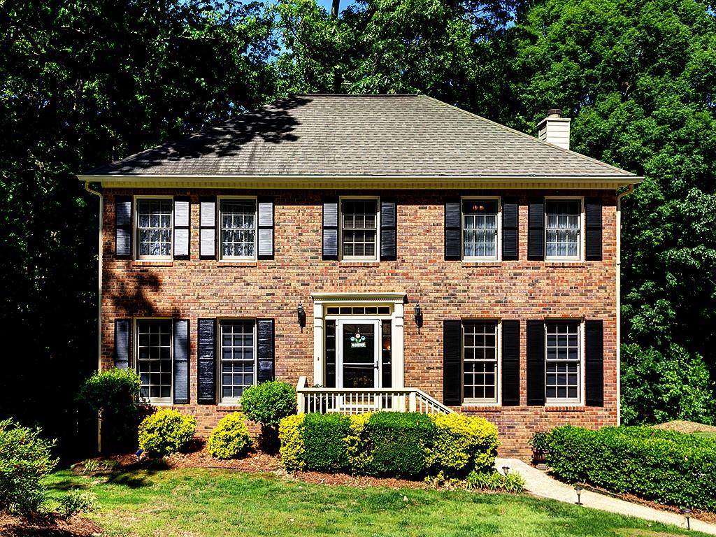 917 Mountain Top Drive - Photo 1