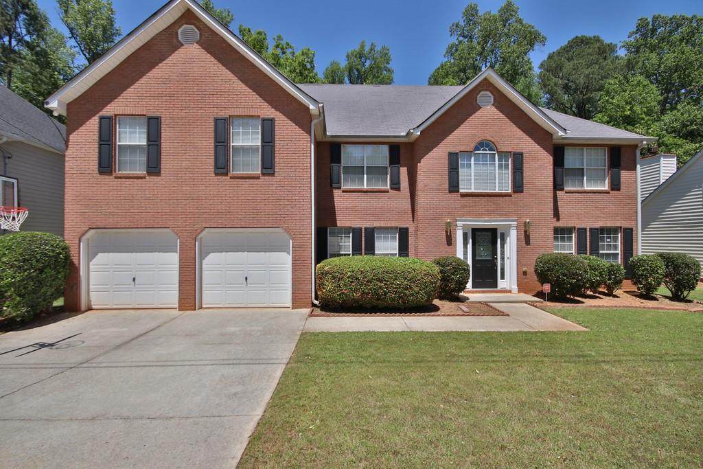 1228 Carriage Trace Circle - Photo 1