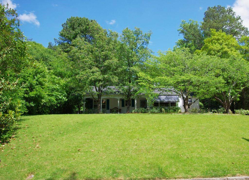 1875 Wellbourne Drive - Photo 1 1875 Wellbourne Drive - Photo 1