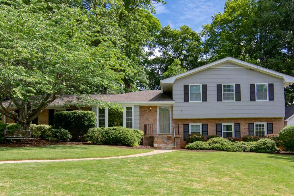 1836 Queens Way - Photo 1 1836 Queens Way - Photo 1