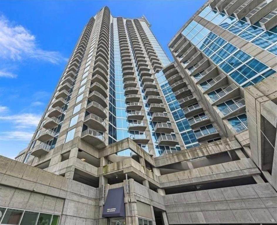 400 Peachtree Street - Photo 1