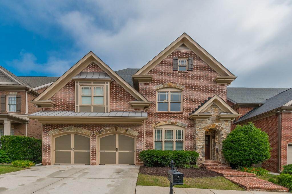 4746 Lakeway Place - Photo 1