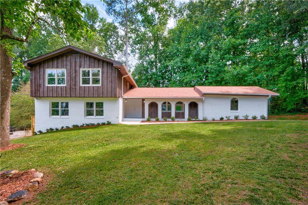 5429 Highfield Drive - Photo 1