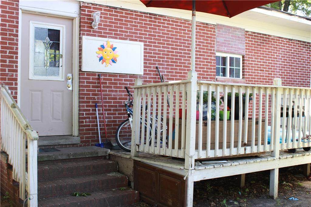 618 5th Avenue - Photo 1