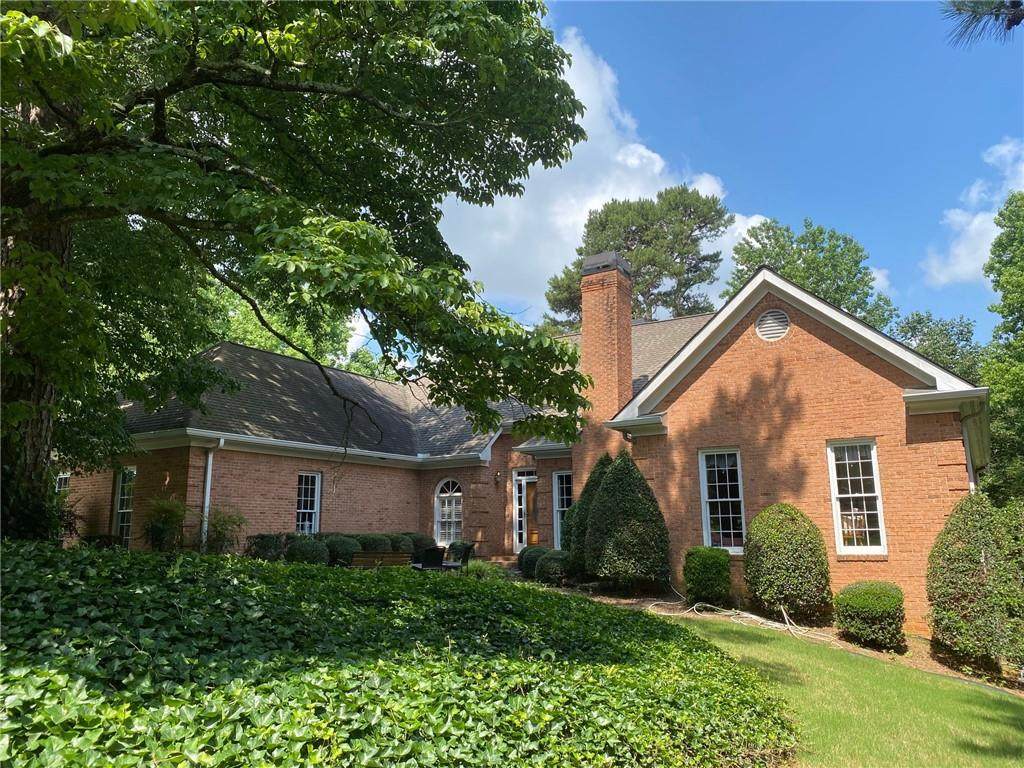 2865 Burgundy Drive - Photo 1