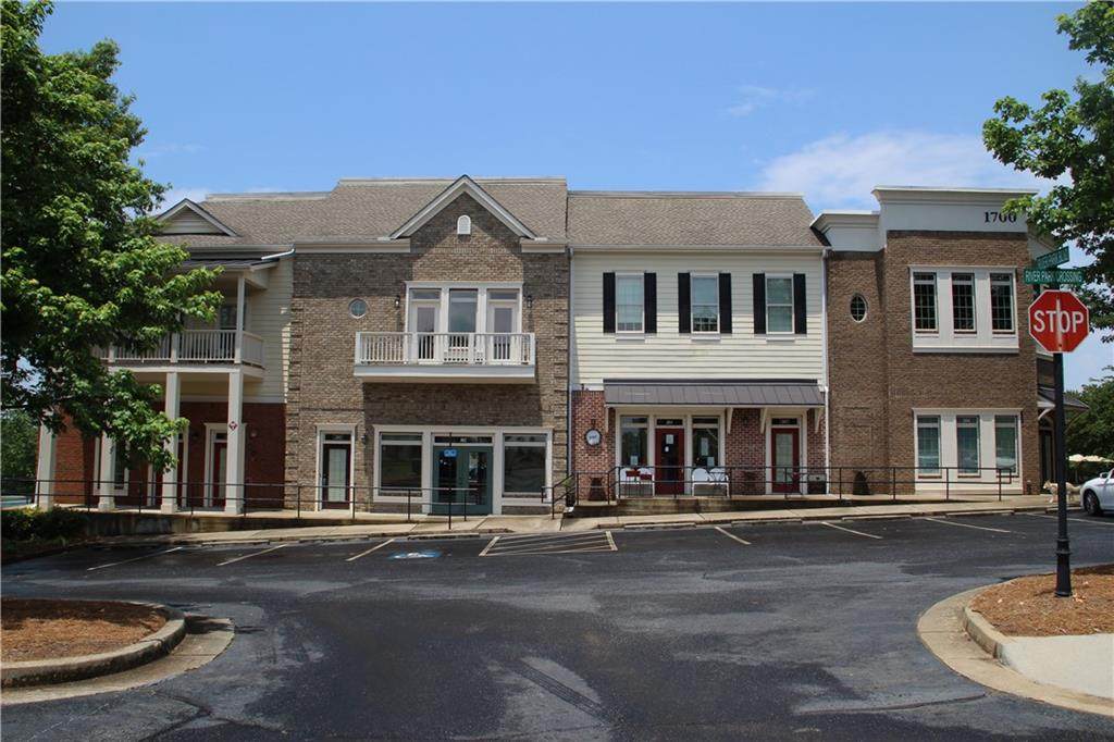 1700 River Park Boulevard - Photo 1