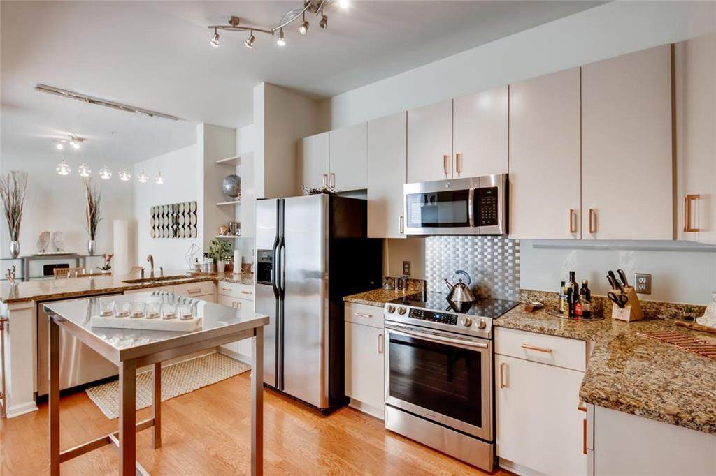 5300 Peachtree Road - Photo 1