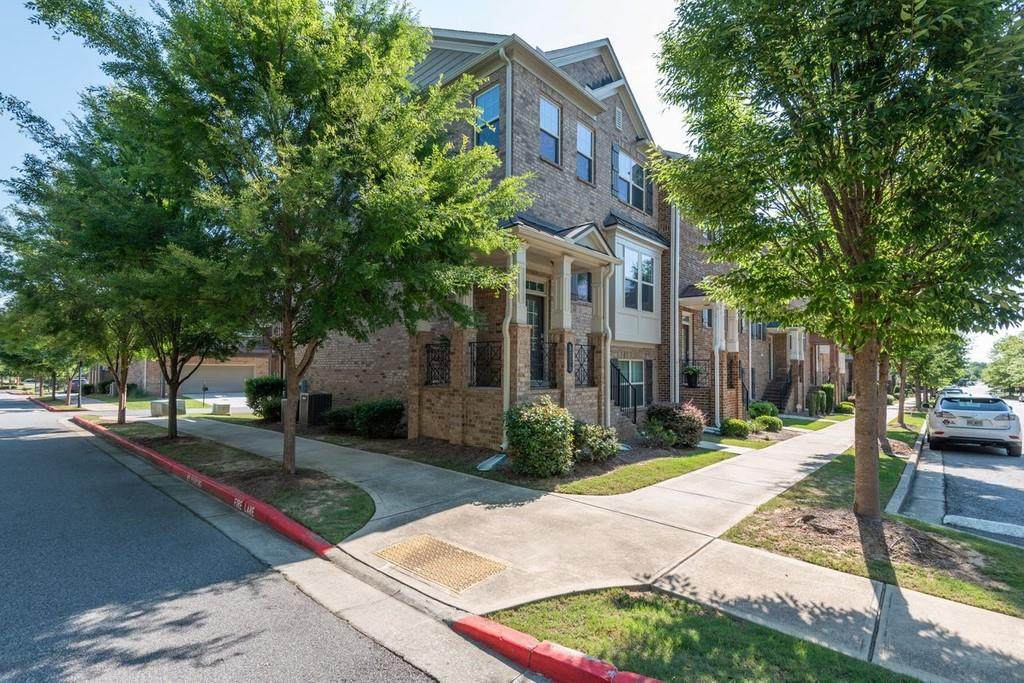 3304 Twinrose Place - Photo 1
