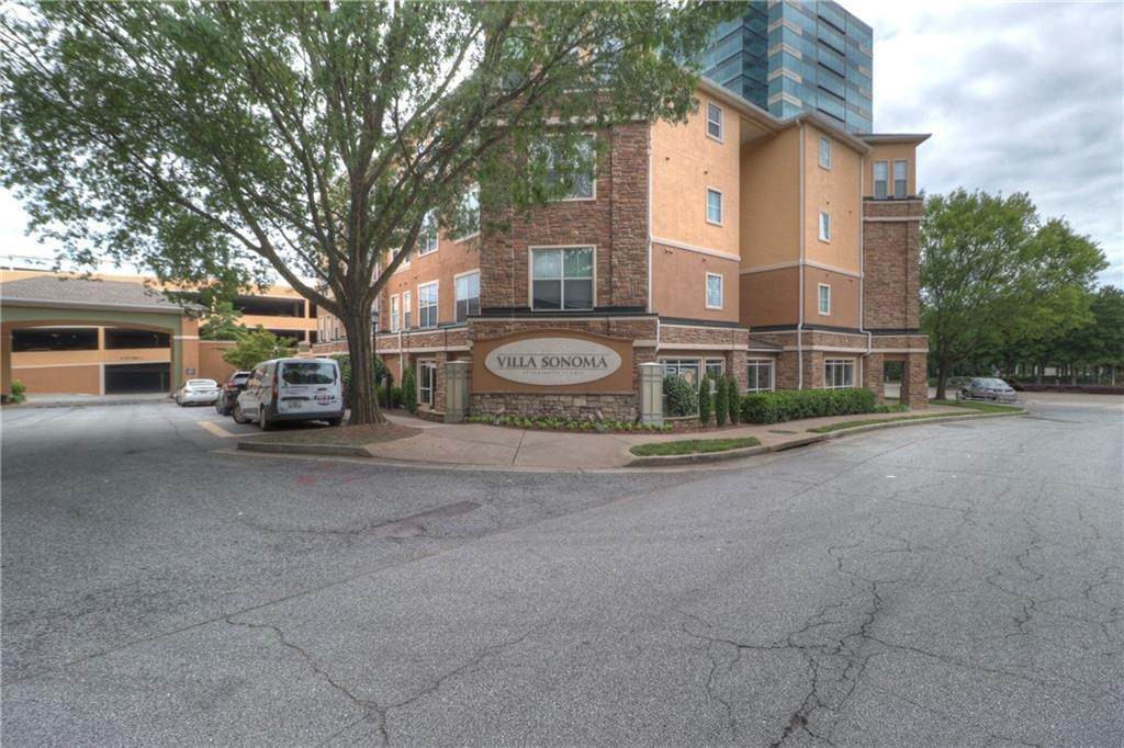 10 Perimeter Summit Boulevard - Photo 1