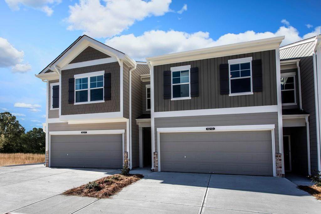 2528 Centennial Place - Photo 1