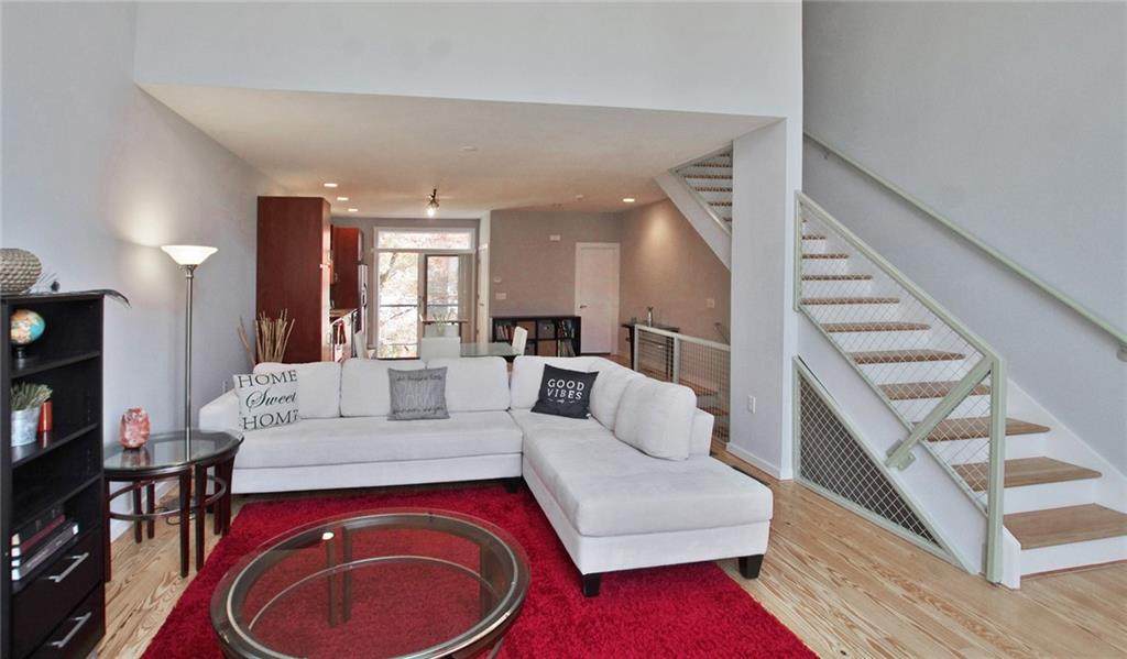 1287 Nervi Mews - Photo 1
