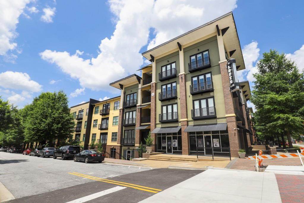 5300 Peachtree Road - Photo 1