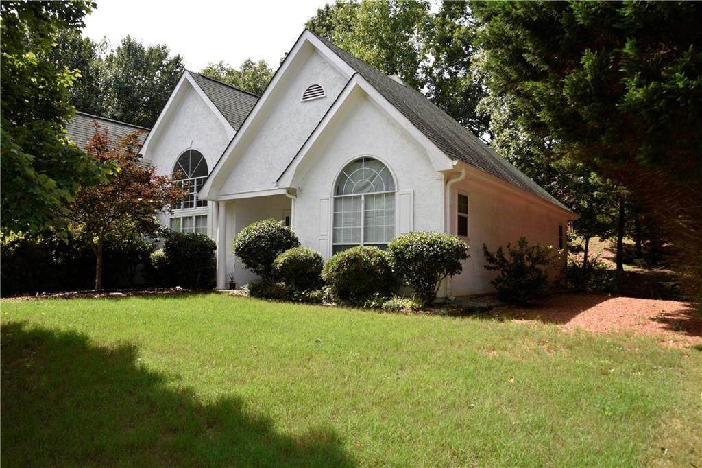 104 Willow Oak Court - Photo 1