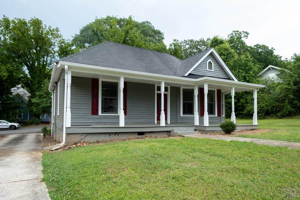205 11th Street - Photo 1