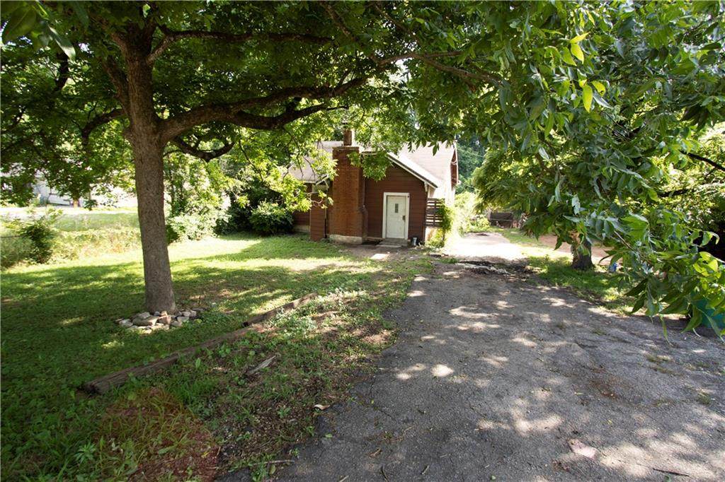 3411 Almand Road - Photo 1