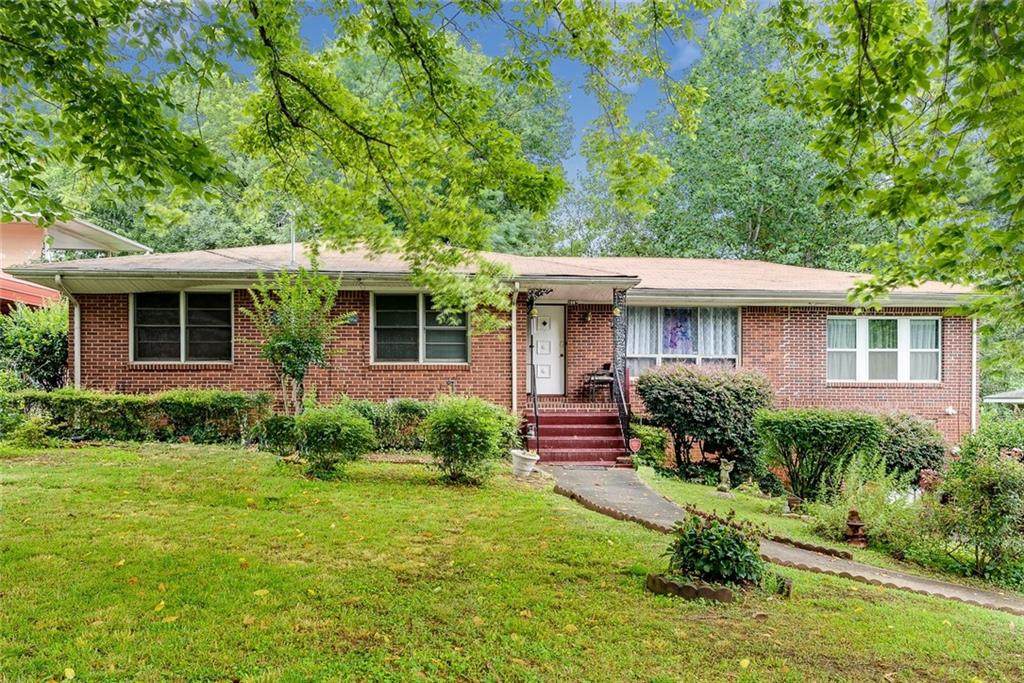 2082 Yucca Drive - Photo 1
