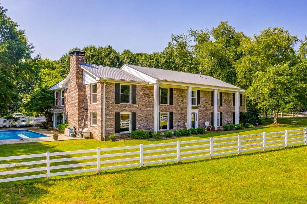 3807 Casteel Road - Photo 1