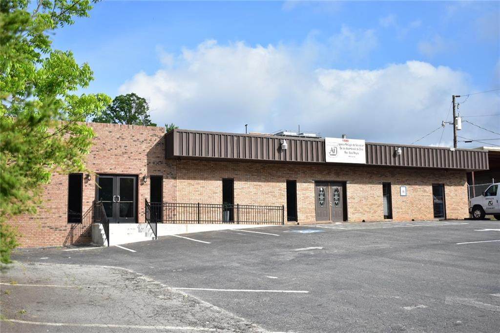 1560 Monroe Drive - Photo 1