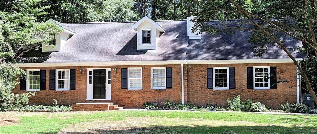 476 Club View Drive - Photo 1